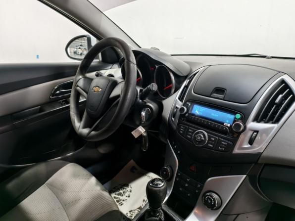 Chevrolet Cruze I Рестайлинг с пробегом 2013 года, цена 855 000 рублей, 147238 км, универсал, Автокод Объявления