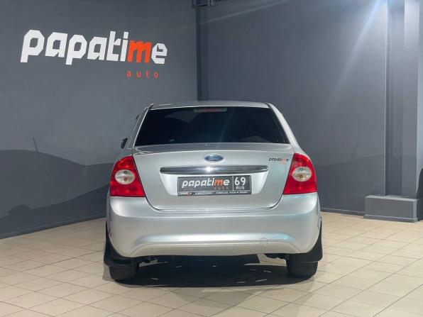 Ford Focus II Рестайлинг с пробегом 2009 года, цена 570 000 рублей, 225322 км, седан, Автокод Объявления