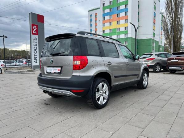 Skoda Yeti I с пробегом 2012 года, цена 1 035 000 рублей, 136864 км, внедорожник, Автокод Объявления