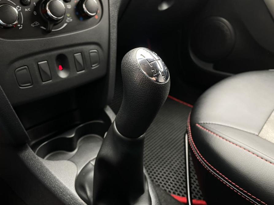 Renault Logan II Рестайлинг Тамбов  - изображение 17