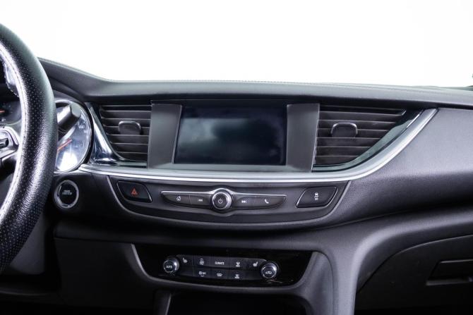 Opel Insignia II с пробегом 2018 года, цена 1 449 000 рублей, 179500 км, лифтбек, Автокод Объявления