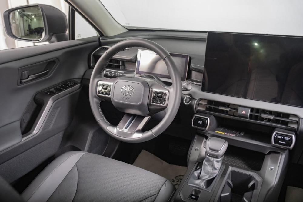 Toyota RAV4 V (XA50) Томск  - изображение 10