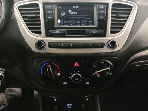 Hyundai Solaris II с пробегом 2019 года, цена 1 199 000 рублей, 147000 км, седан, Автокод Объявления