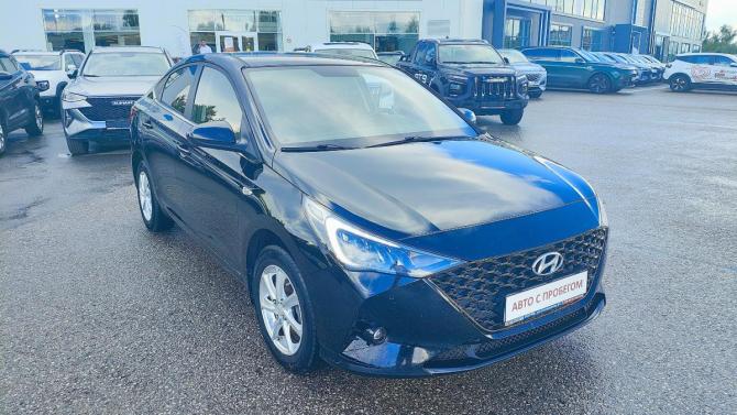 Hyundai Solaris II Рестайлинг с пробегом 2021 года, цена 1 515 000 рублей, 101900 км, седан, Автокод Объявления