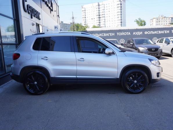 Volkswagen Tiguan I Рестайлинг с пробегом 2015 года, цена 1 443 000 рублей, 185046 км, внедорожник, Автокод Объявления