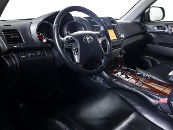 Toyota Highlander II (XU40) Рестайлинг с пробегом 2012 года, цена 2 190 000 рублей, 180157 км, внедорожник, Автокод Объявления