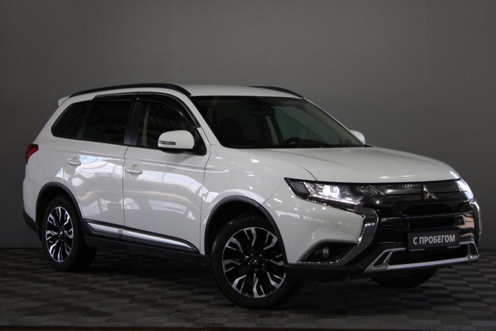 Mitsubishi Outlander III Рестайлинг 3 Санкт-Петербург  - изображение 1