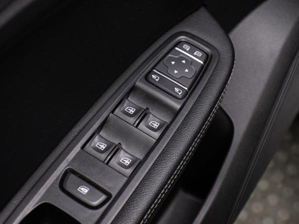 Renault Arkana I с пробегом 2020 года, цена 1 498 000 рублей, 123753 км, внедорожник, Автокод Объявления