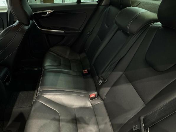 Volvo S60 II Рестайлинг с пробегом 2016 года, цена 1 599 000 рублей, 224229 км, седан, Автокод Объявления