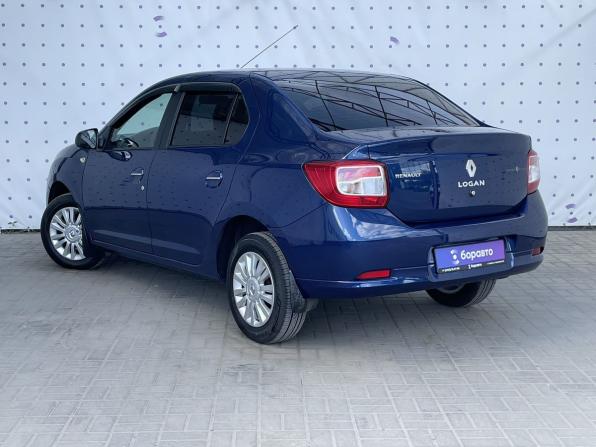 Renault Logan II с пробегом 2017 года, цена 900 000 рублей, 139374 км, седан, Автокод Объявления