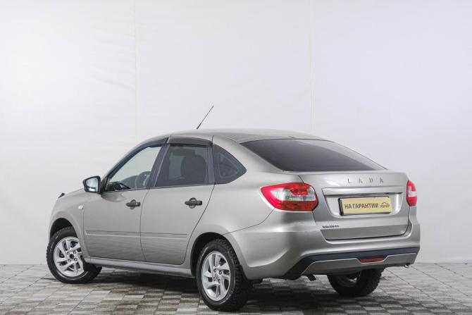 Lada (ВАЗ) Granta I Рестайлинг с пробегом 2019 года, цена 719 000 рублей, 109000 км, лифтбек, Автокод Объявления