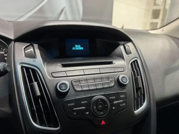 Ford Focus III Рестайлинг с пробегом 2016 года, цена 899 000 рублей, 143345 км, хэтчбек, Автокод Объявления