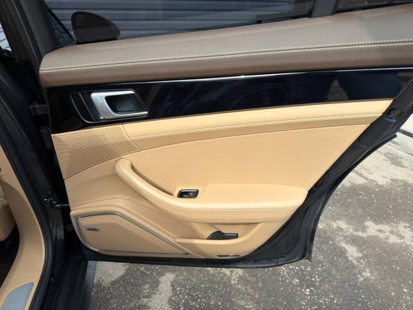 Porsche Panamera II с пробегом 2018 года, цена 6 147 000 рублей, 70103 км, фастбек, Автокод Объявления