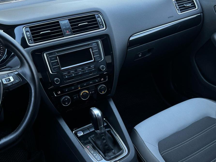 Volkswagen Jetta VI Рестайлинг Волгоград  - изображение 8