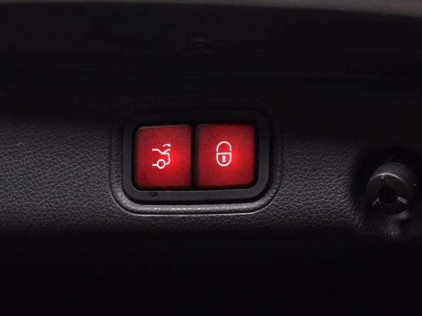 Mercedes-Benz E-Класс V (W213 S213 C238) с пробегом 2020 года, цена 4 279 995 рублей, 92248 км, седан, Автокод Объявления