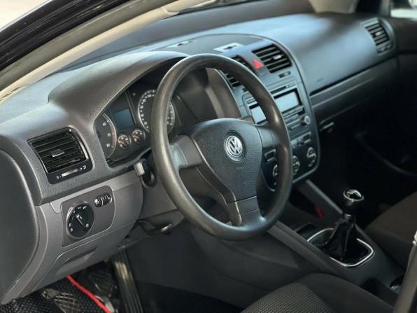 Volkswagen Jetta V с пробегом 2009 года, цена 295 000 рублей, 473663 км, седан, Автокод Объявления