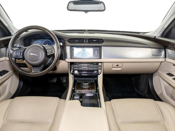 Jaguar XF II с пробегом 2016 года, цена 2 310 000 рублей, 100493 км, седан, Автокод Объявления