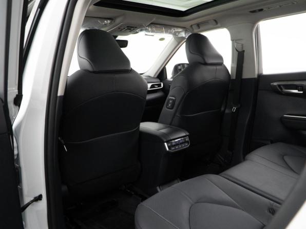 Toyota Highlander IV (XU70) с пробегом 2026 года, цена 5 383 434 рубля, 77 км, внедорожник, Автокод Объявления