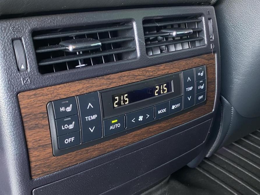 Toyota Land Cruiser 200 Series Рестайлинг 2 Кемерово  - изображение 36