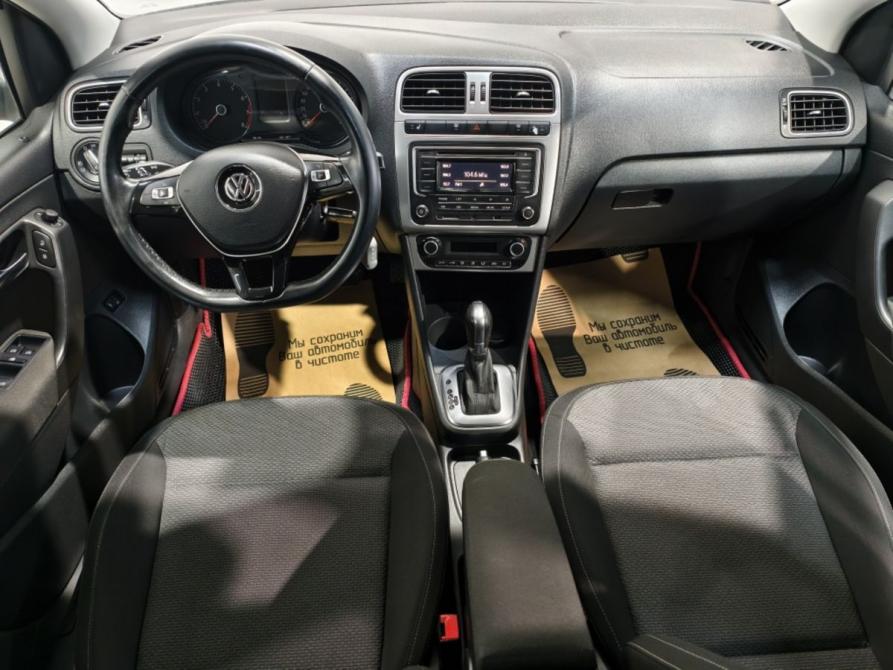 Volkswagen Polo V Рестайлинг Курск  - изображение 8