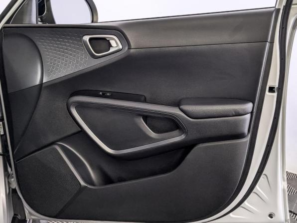 Kia Soul III с пробегом 2021 года, цена 1 885 000 рублей, 106000 км, хэтчбек, Автокод Объявления