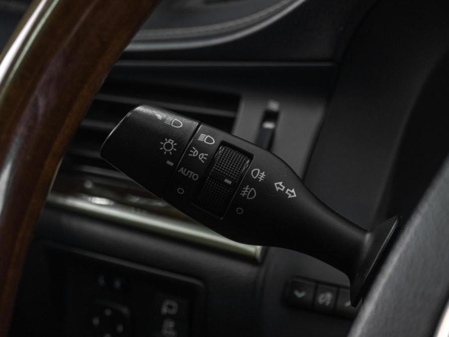 Lexus ES VI Рестайлинг Тюмень  - изображение 22