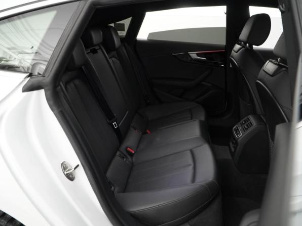 Audi A5 II (F5) Рестайлинг с пробегом 2022 года, цена 5 200 046 рублей, 48153 км, лифтбек, Автокод Объявления
