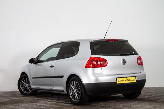 Volkswagen Golf V с пробегом 2006 года, цена 729 000 рублей, 253000 км, хэтчбек, Автокод Объявления