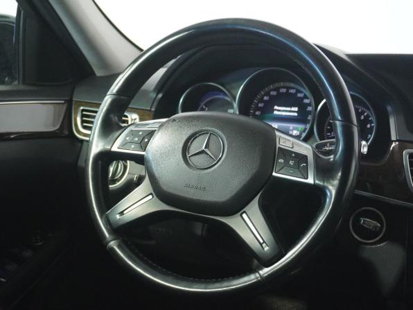 Mercedes-Benz E-Класс IV (W212 S212 C207) Рестайлинг с пробегом 2013 года, цена 1 729 000 рублей, 197904 км, седан, Автокод Объявления