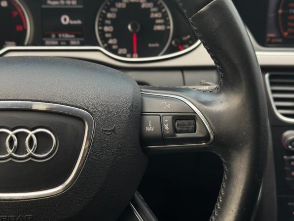 Audi A4 IV (B8) Рестайлинг с пробегом 2012 года, цена 1 265 000 рублей, 202564 км, седан, Автокод Объявления