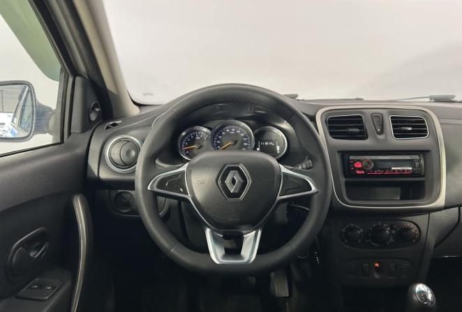 Renault Logan II Рестайлинг с пробегом 2019 года, цена 820 000 рублей, 111914 км, седан, Автокод Объявления