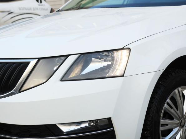 Skoda Octavia III (A7) Рестайлинг с пробегом 2020 года, цена 1 889 000 рублей, 95702 км, лифтбек, Автокод Объявления