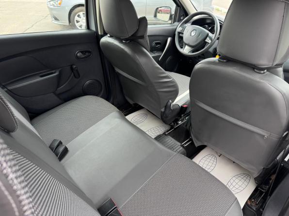 Renault Sandero II с пробегом 2016 года, цена 650 000 рублей, 133000 км, хэтчбек, Автокод Объявления