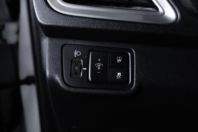 Hyundai Solaris I с пробегом 2013 года, цена 799 000 рублей, 205408 км, седан, Автокод Объявления