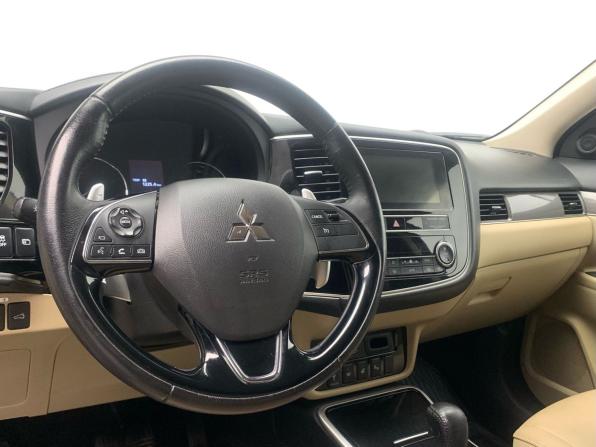 Mitsubishi Outlander III Рестайлинг 3 с пробегом 2019 года, цена 2 159 000 рублей, 176016 км, внедорожник, Автокод Объявления