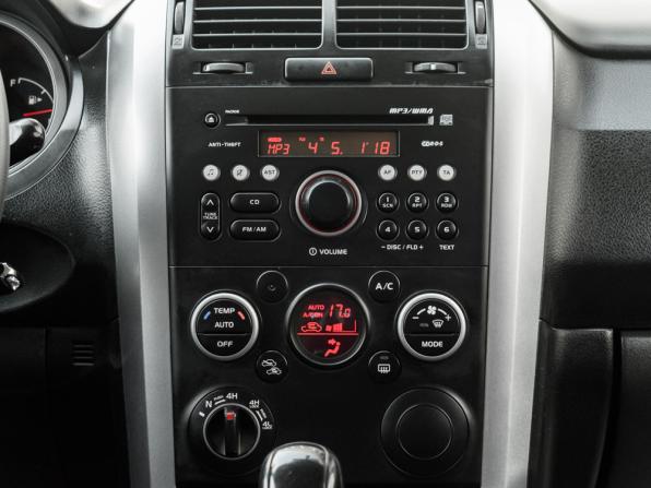 Suzuki Grand Vitara II Рестайлинг 2 с пробегом 2012 года, цена 1 350 000 рублей, 177008 км, внедорожник, Автокод Объявления