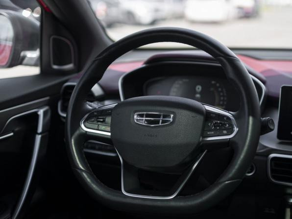 Geely Coolray I с пробегом 2023 года, цена 1 940 000 рублей, 31519 км, внедорожник, Автокод Объявления