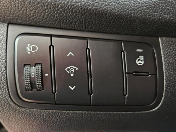 Kia Ceed II Рестайлинг с пробегом 2018 года, цена 1 425 000 рублей, 108437 км, хэтчбек, Автокод Объявления