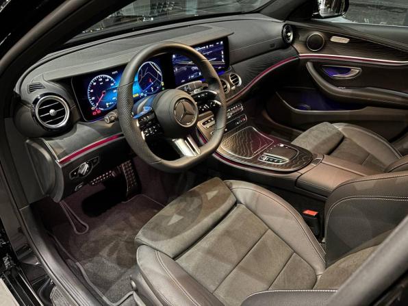Mercedes-Benz E-Класс V (W213 S213 C238) Рестайлинг с пробегом 2024 года, цена 9 600 000 рублей, 1 км, седан, Автокод Объявления