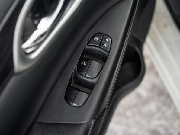 Nissan Sylphy Zero Emission с пробегом 2019 года, цена 1 950 000 рублей, 65849 км, седан, Автокод Объявления