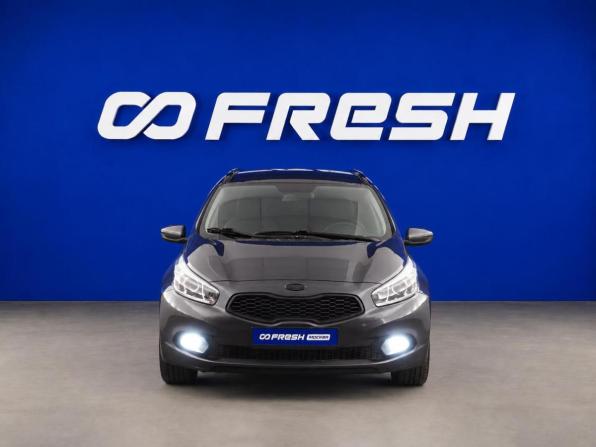 Kia Ceed II с пробегом 2012 года, цена 1 059 444 рубля, 163409 км, универсал, Автокод Объявления