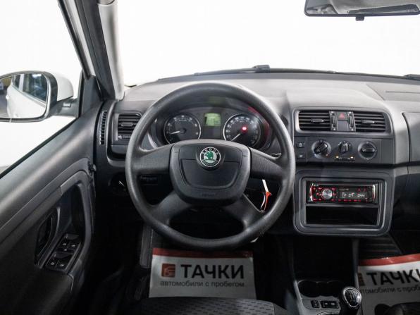 Skoda Fabia II Рестайлинг с пробегом 2011 года, цена 625 000 рублей, 111948 км, хэтчбек, Автокод Объявления