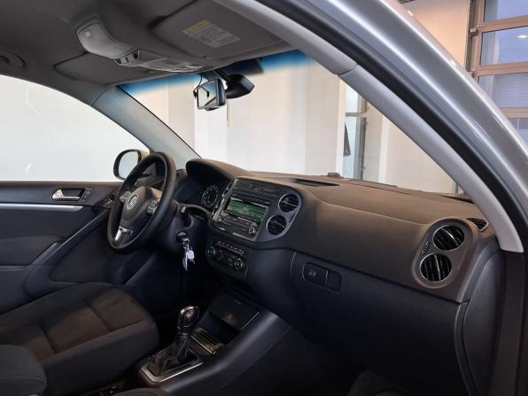 Volkswagen Tiguan I Рестайлинг с пробегом 2012 года, цена 1 249 000 рублей, 220422 км, внедорожник, Автокод Объявления
