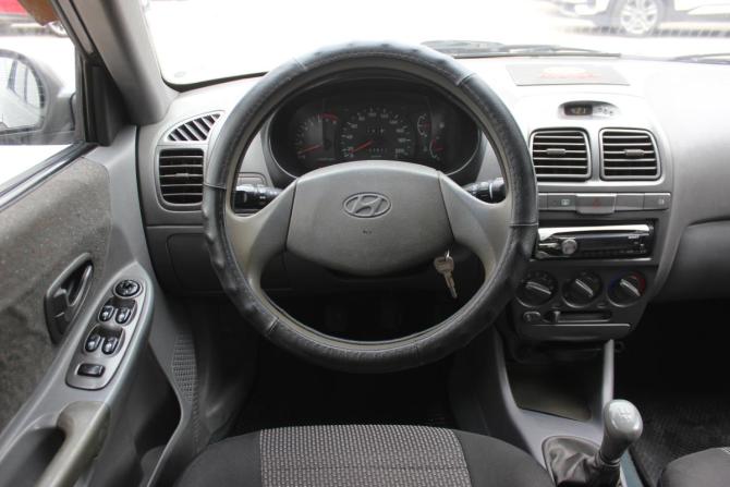 Hyundai Accent II с пробегом 2008 года, цена 377 000 рублей, 302821 км, седан, Автокод Объявления