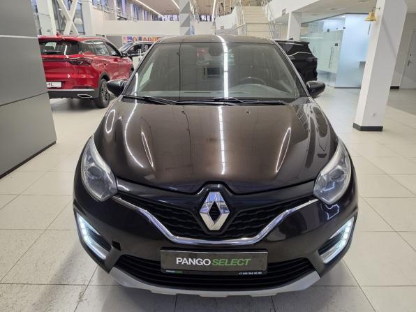 Renault Kaptur I с пробегом 2018 года, цена 1 349 000 рублей, 185064 км, внедорожник, Автокод Объявления