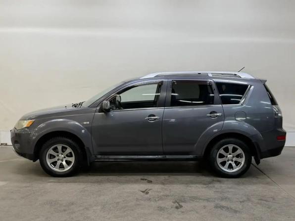 Mitsubishi Outlander II с пробегом 2008 года, цена 858 000 рублей, 170000 км, внедорожник, Автокод Объявления