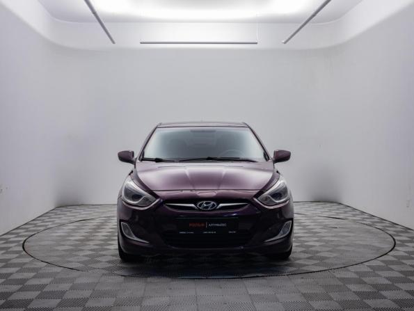 Hyundai Solaris I с пробегом 2012 года, цена 620 000 рублей, 201389 км, седан, Автокод Объявления