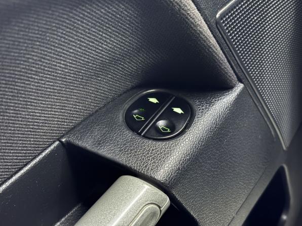 Ford Fusion I Рестайлинг с пробегом 2007 года, цена 485 000 рублей, 319240 км, хэтчбек, Автокод Объявления