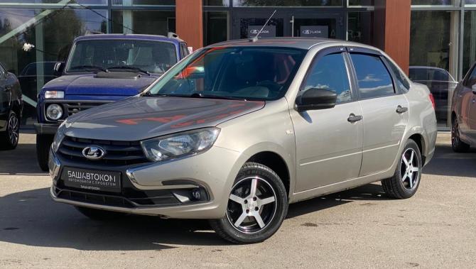 Lada (ВАЗ) Granta I Рестайлинг с пробегом 2019 года, цена 530 000 рублей, 154985 км, седан, Автокод Объявления