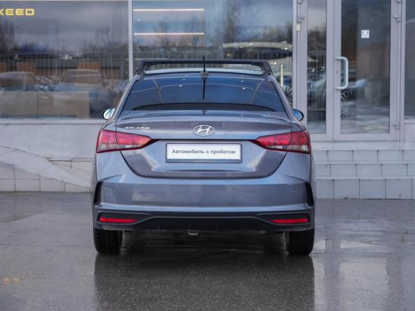 Hyundai Solaris II Рестайлинг с пробегом 2021 года, цена 1 430 000 рублей, 107422 км, седан, Автокод Объявления